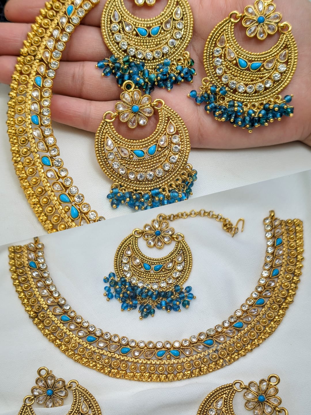 Necklace Set