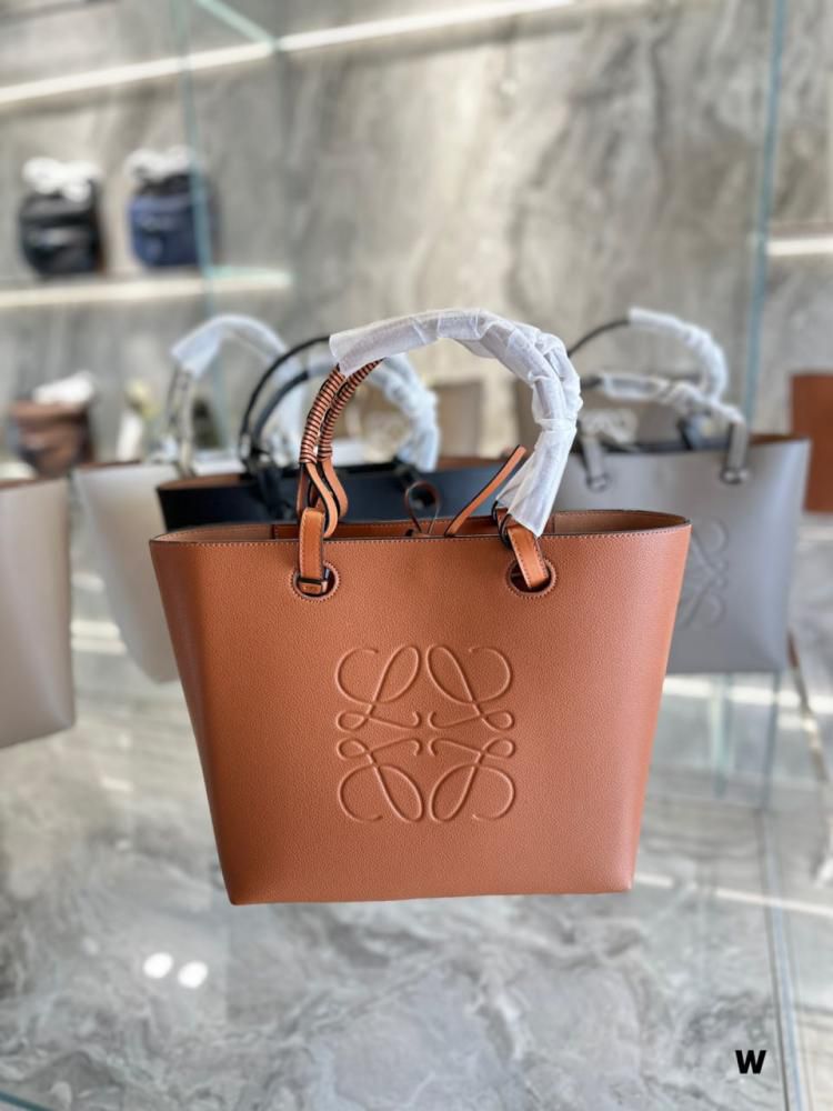 Imported front model hand bag