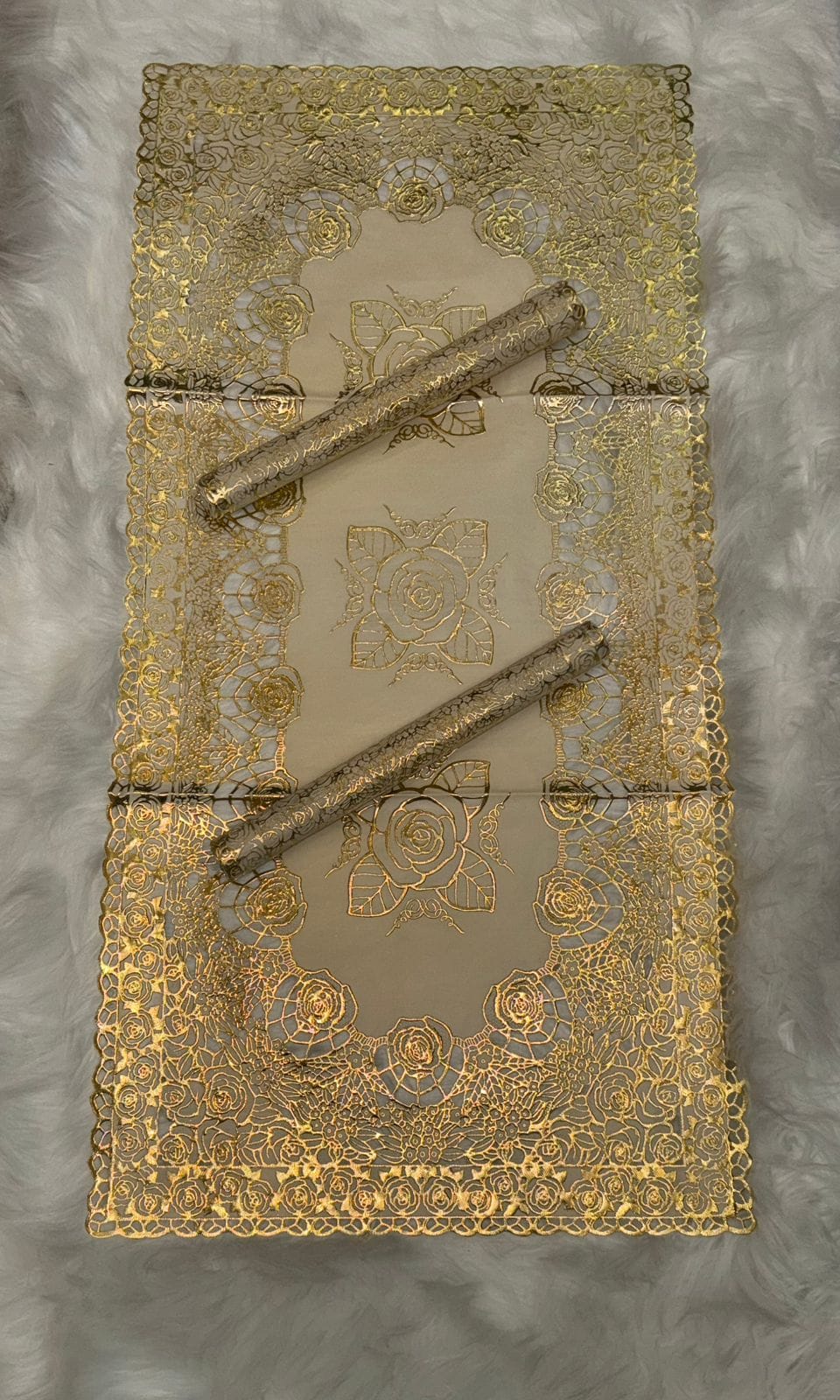 3 PCs Center Table Runner & Mats Set