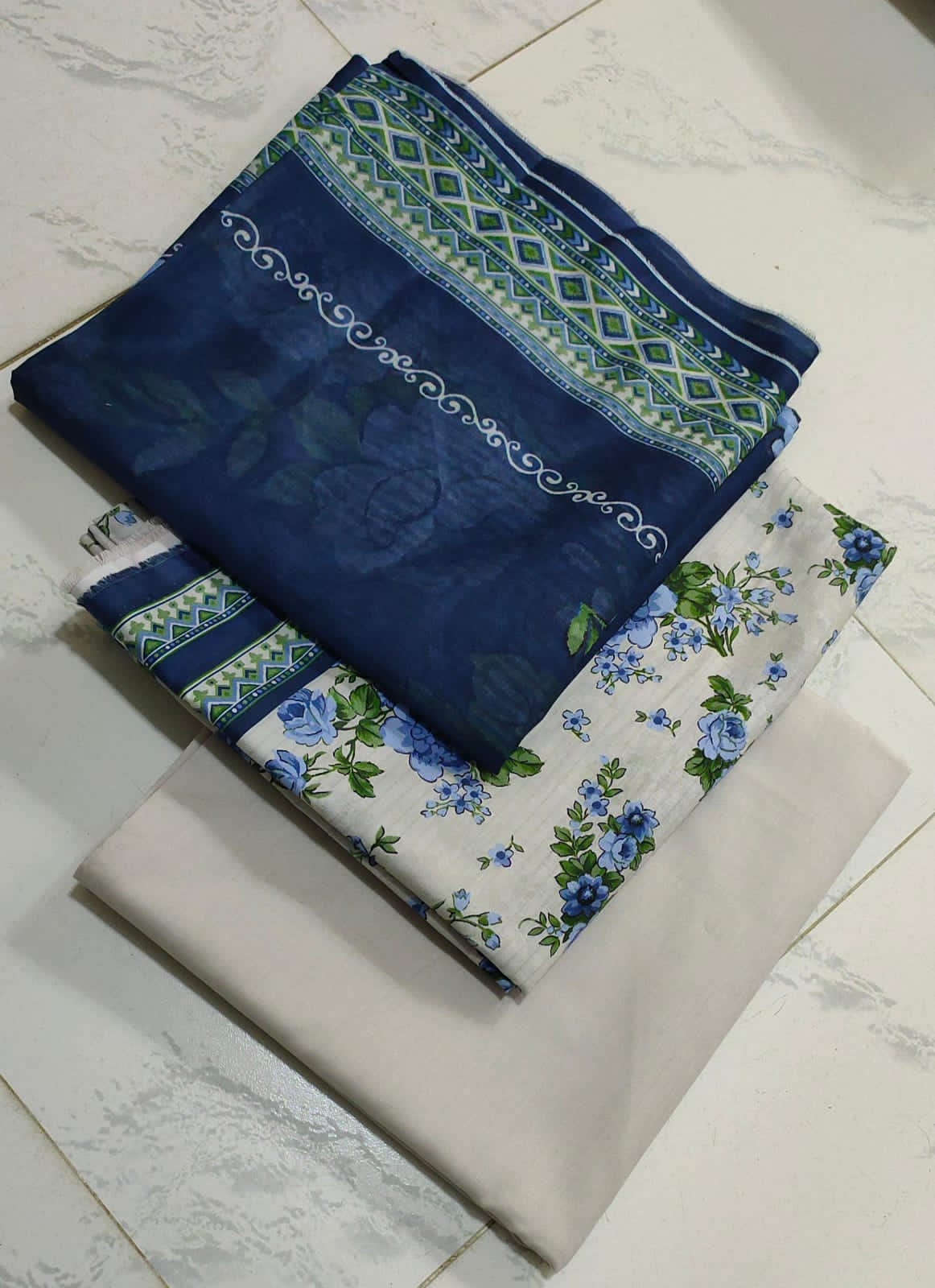 PRINTED DIGITAL LAWN COLLECTION BY BIN SAEED