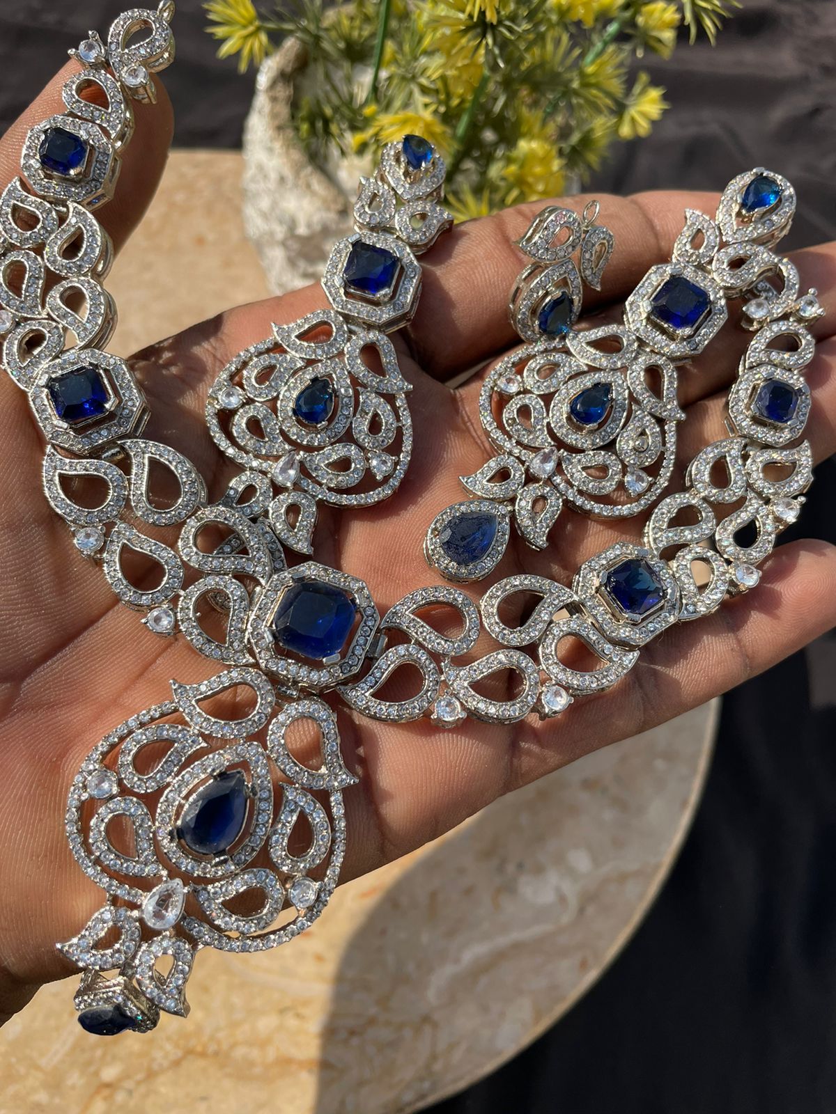 Necklace Earrings with Tika