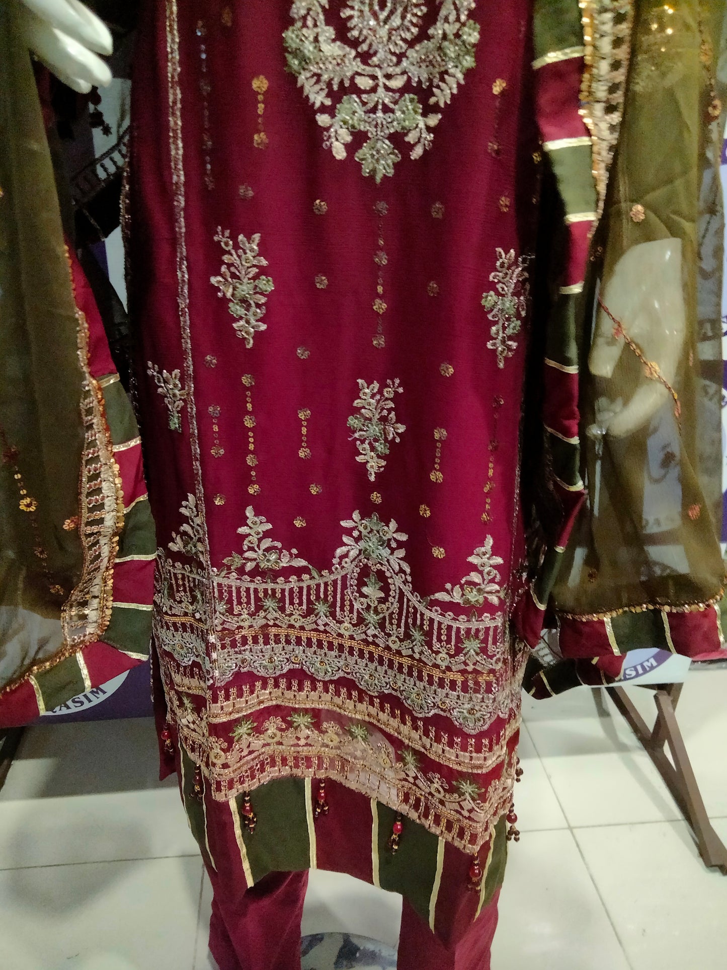 Asim Jofa Stitching