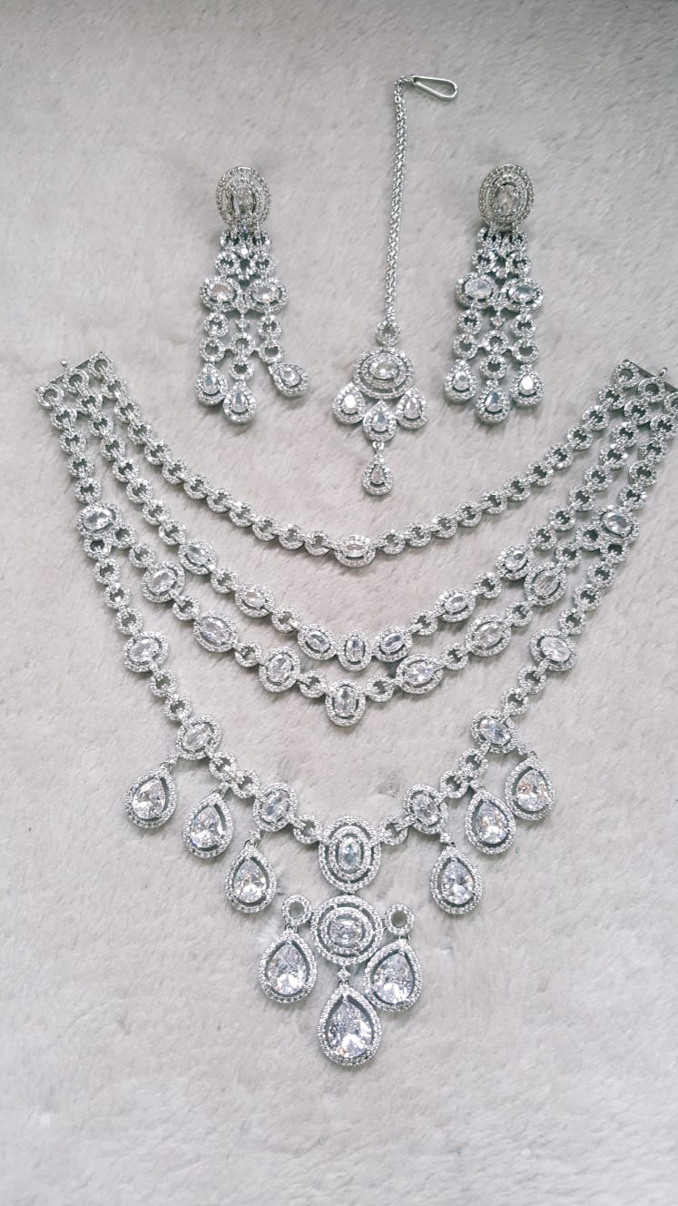 AD ZARCON STONE FANCY 4 LAYER SET