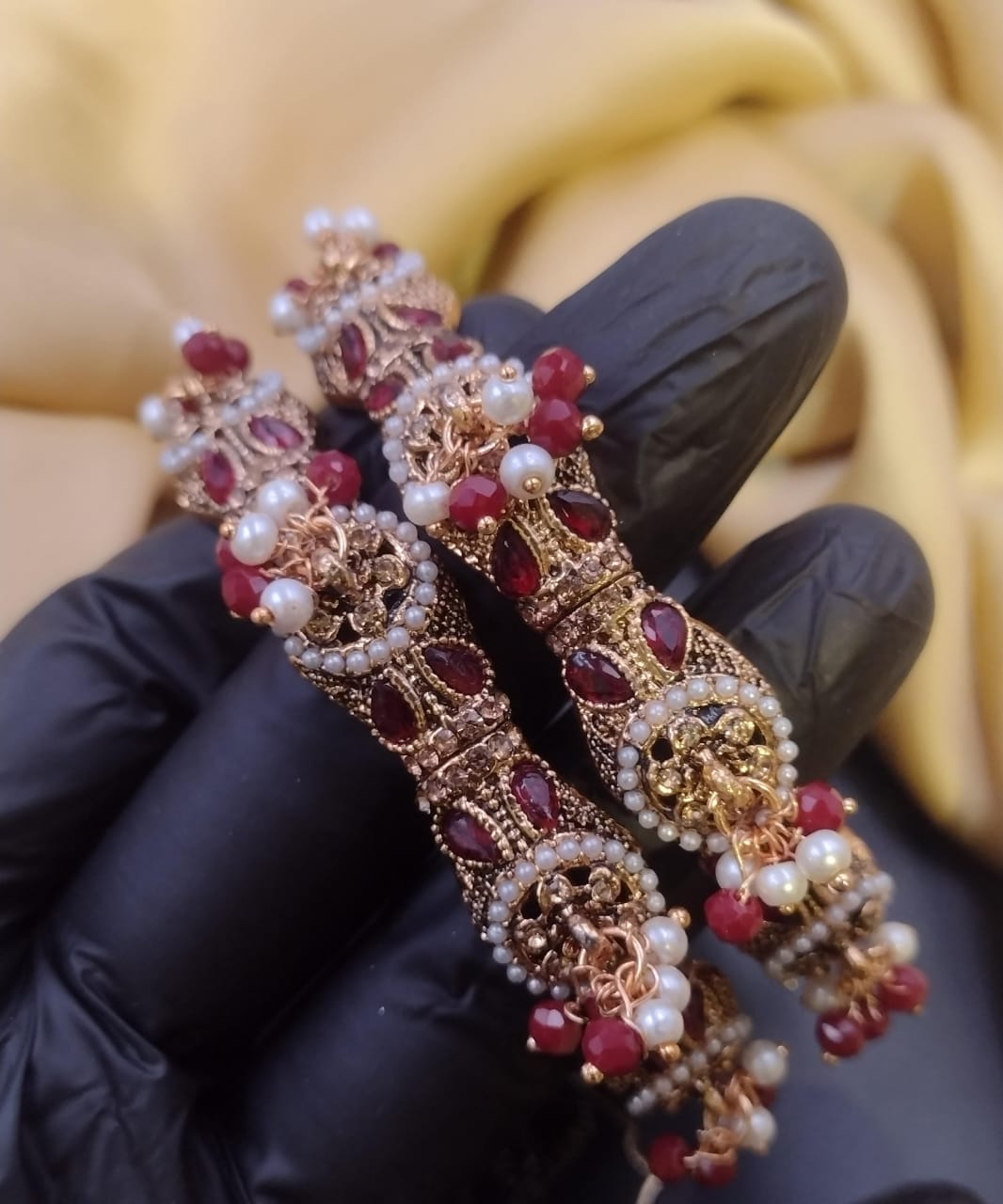 Design Stylish Two Piece Bangles