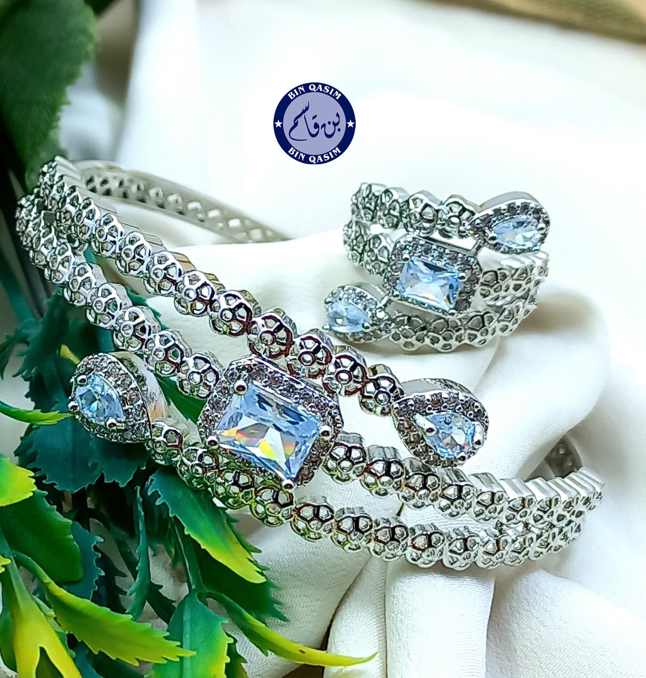 Openable Kara With Adjustable Ring