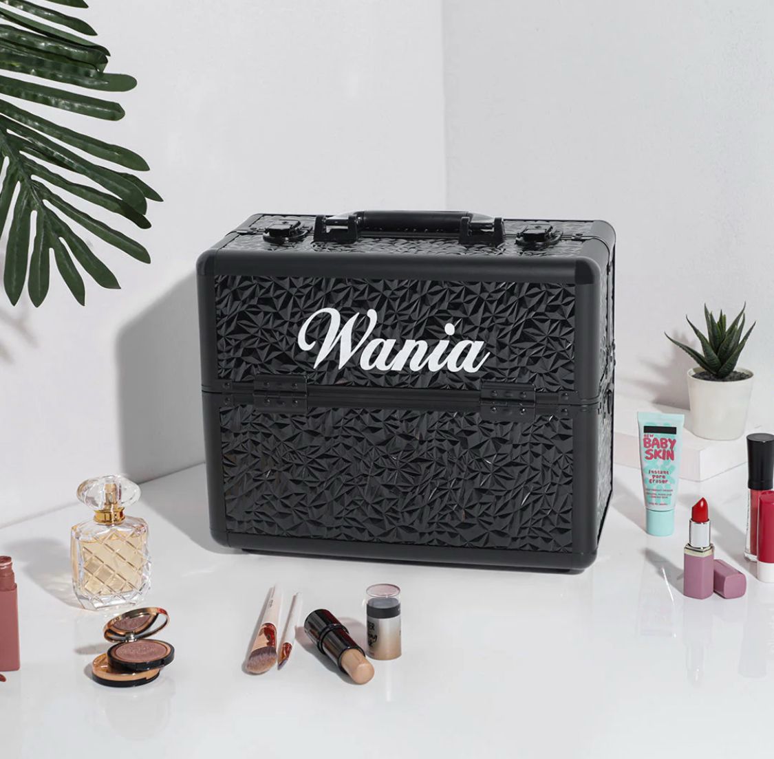 BEAUTY BOX
