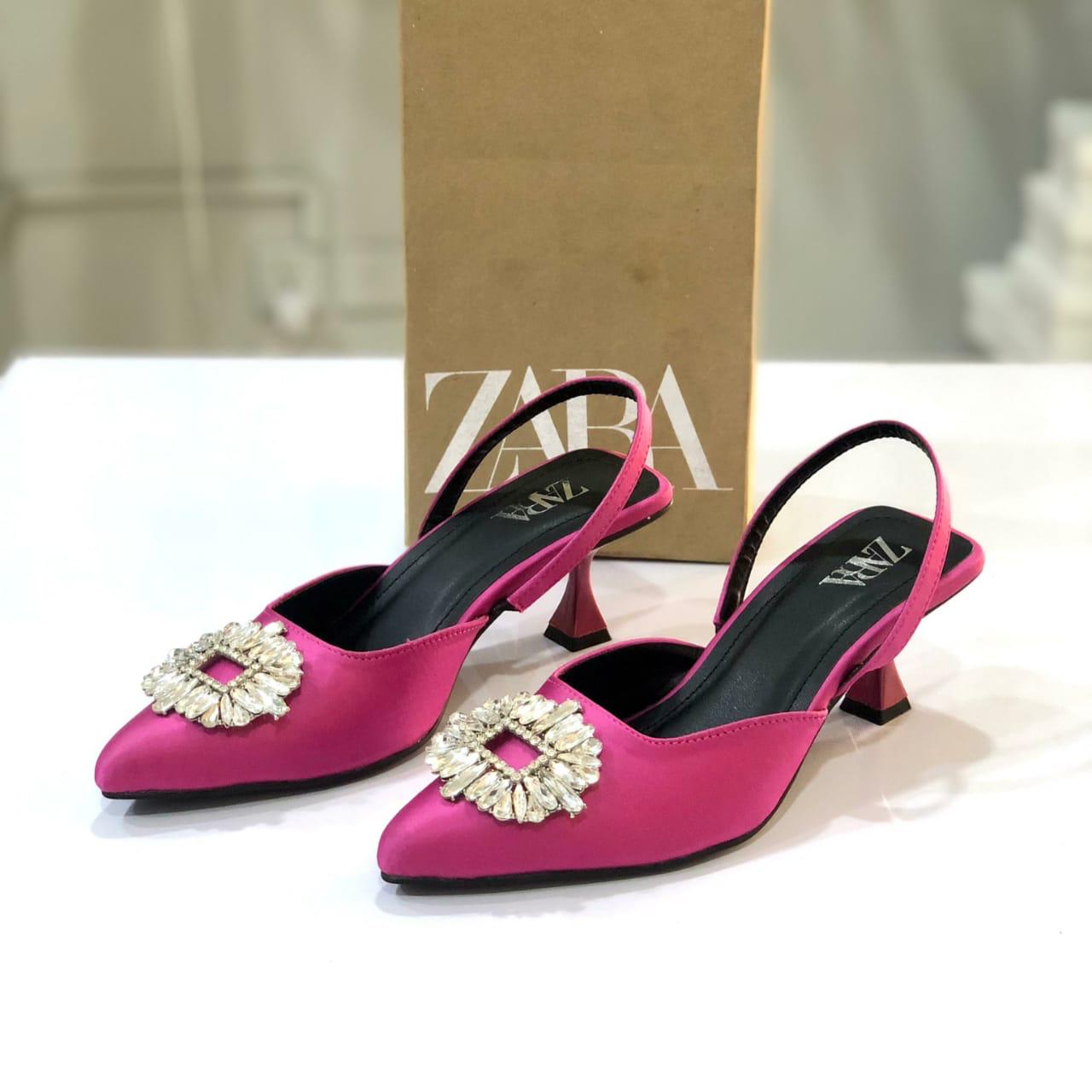 Zara kitten heel