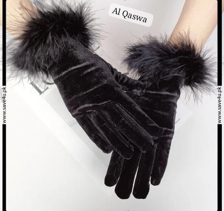 Velvet fur glove