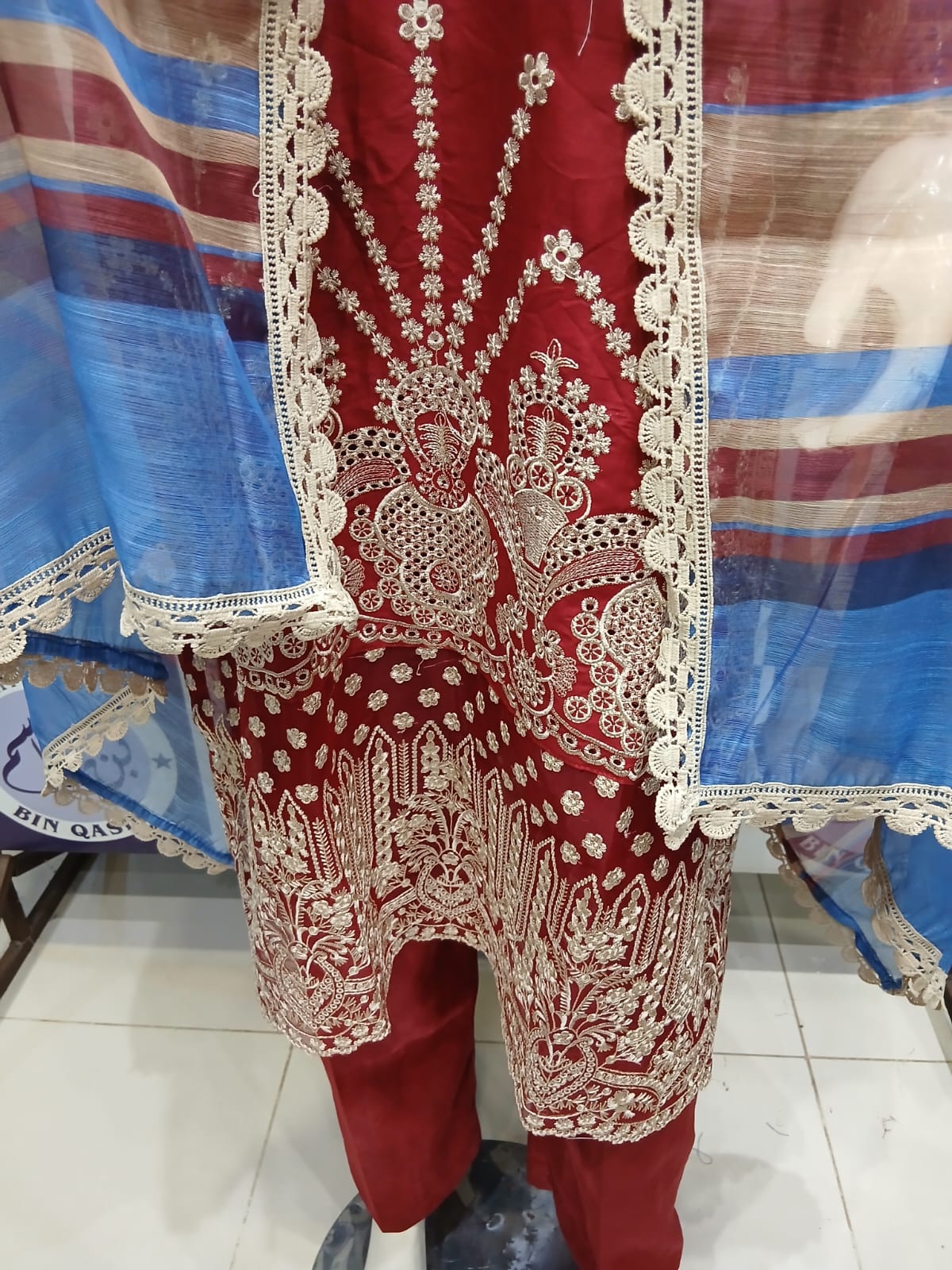 ZAINAB CHOTTANI STITCHING