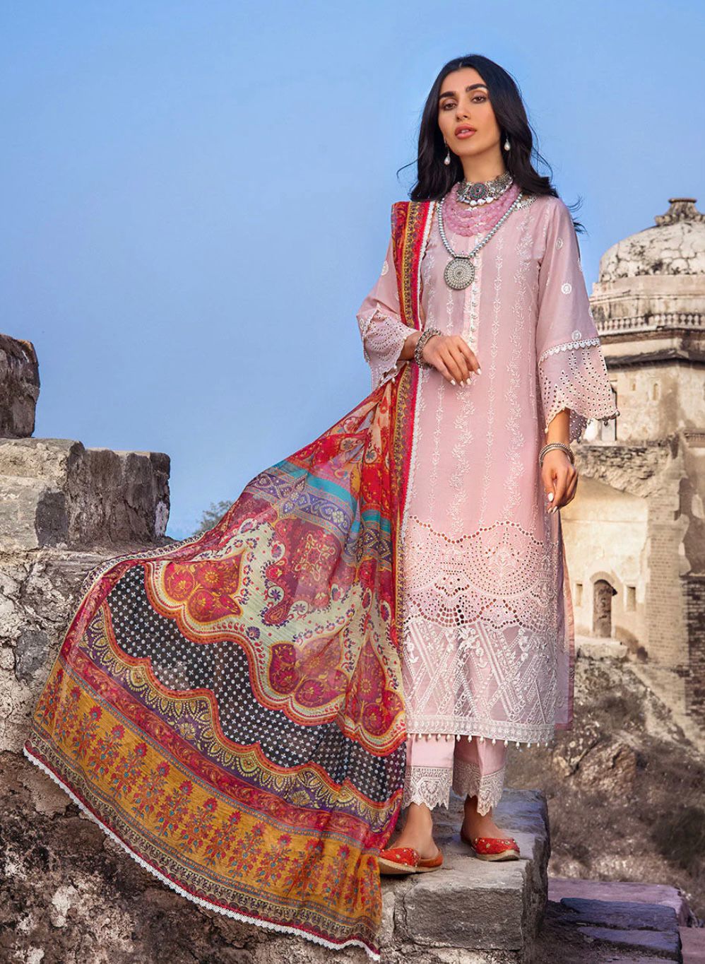 ZAINAB CHOTTANI LUXURY LAWN