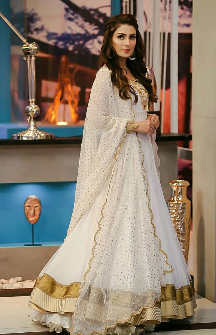 Ayeza Khan