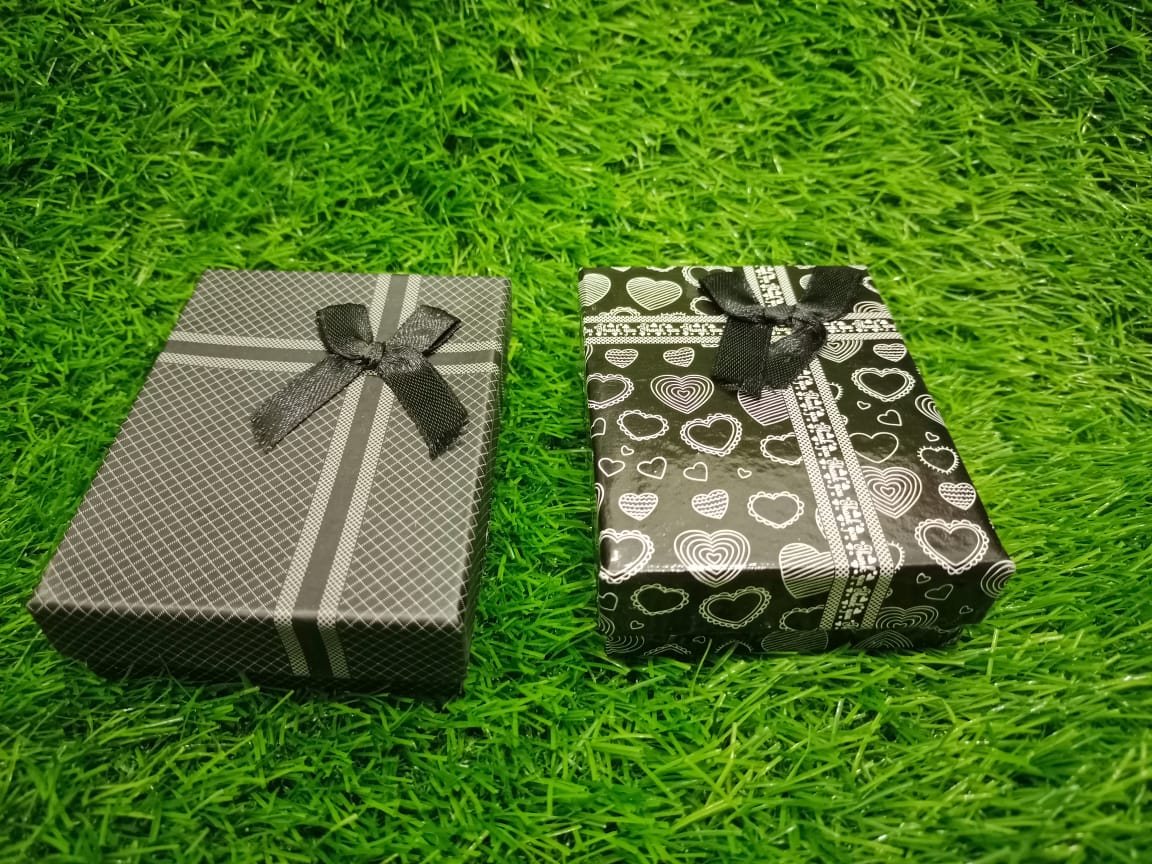 RIBBON PENDANT BOX