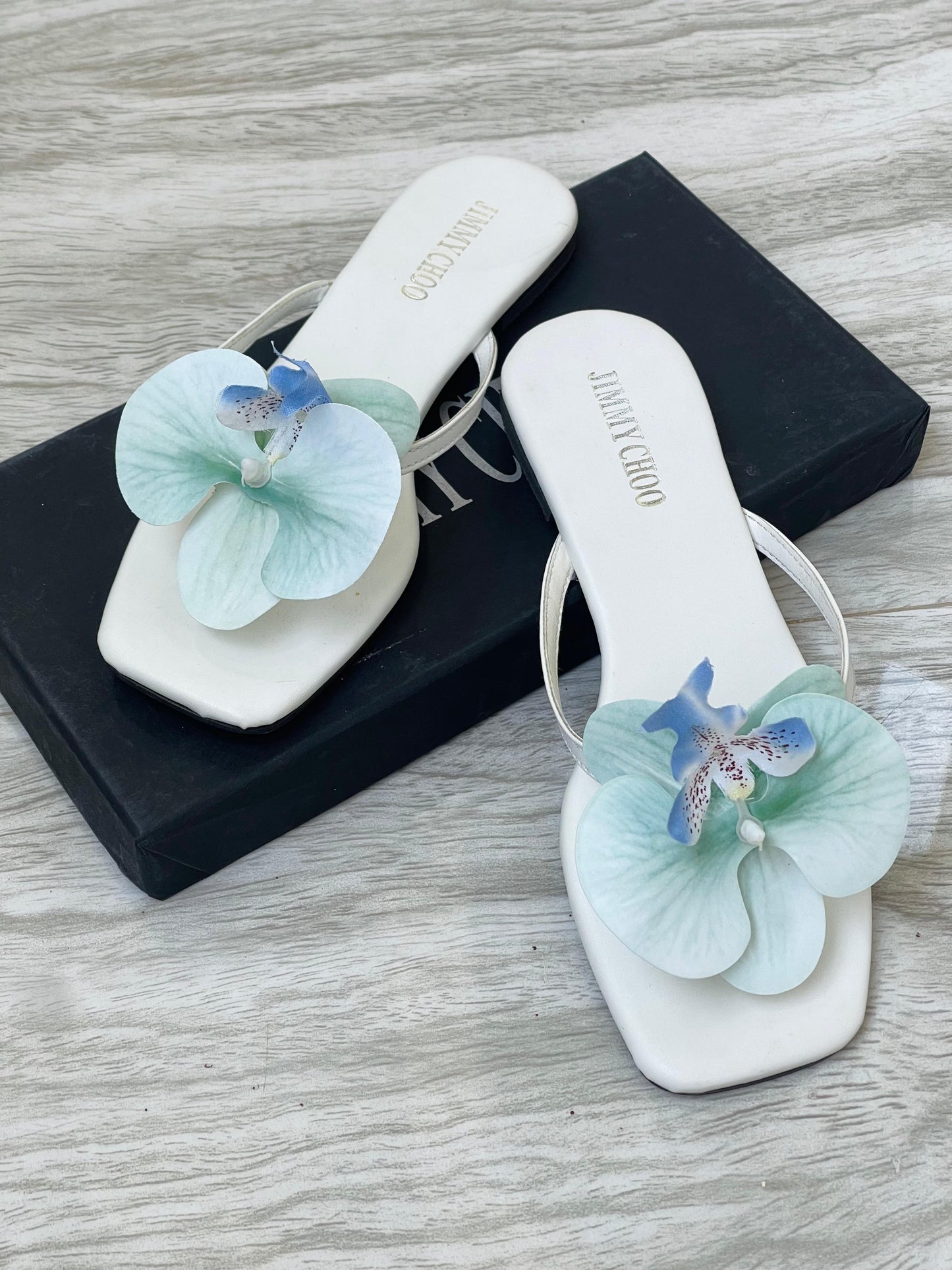 JIMMY CHOO ORCHID FLATS