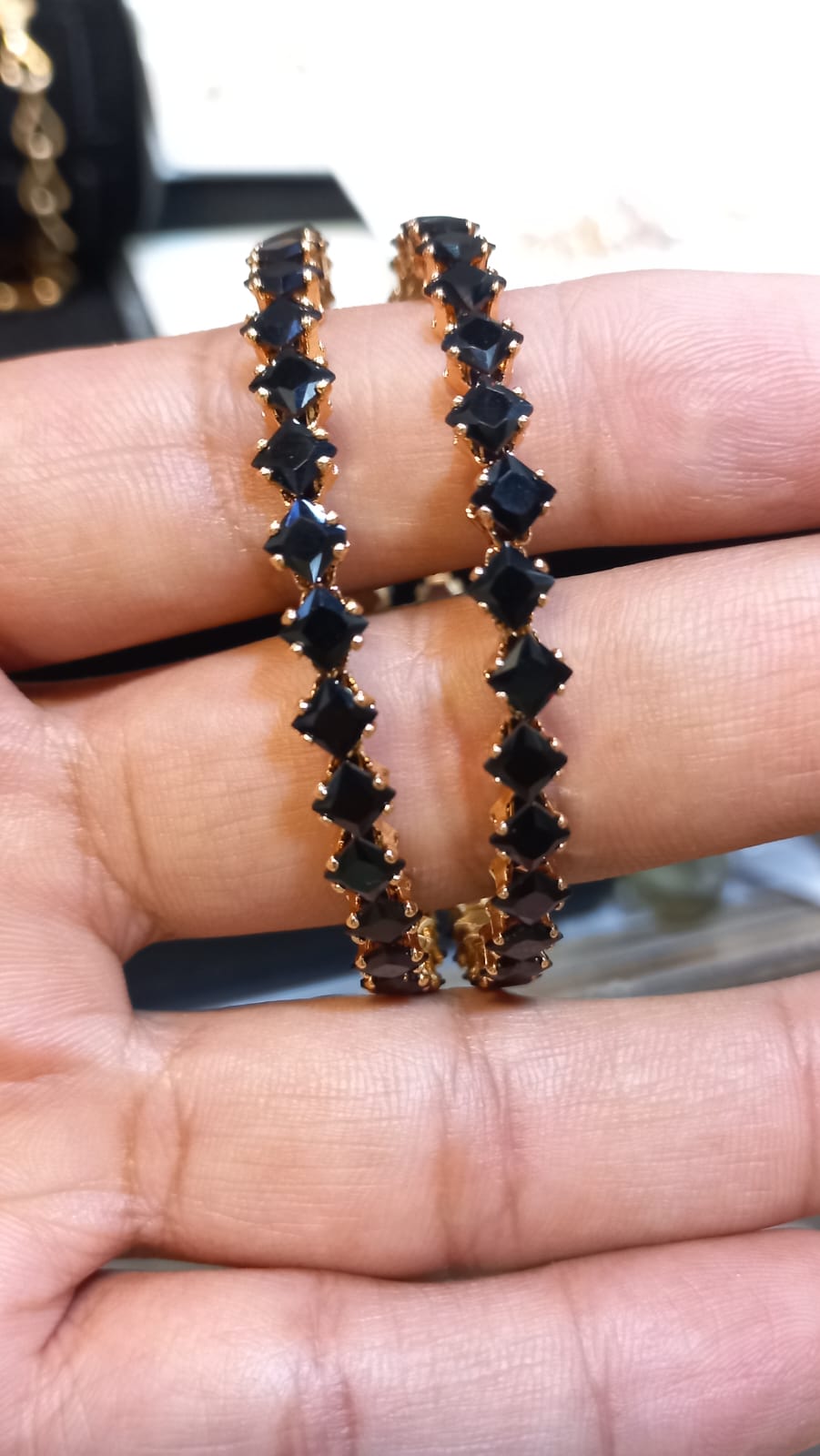 2 PC Kara Bracelete