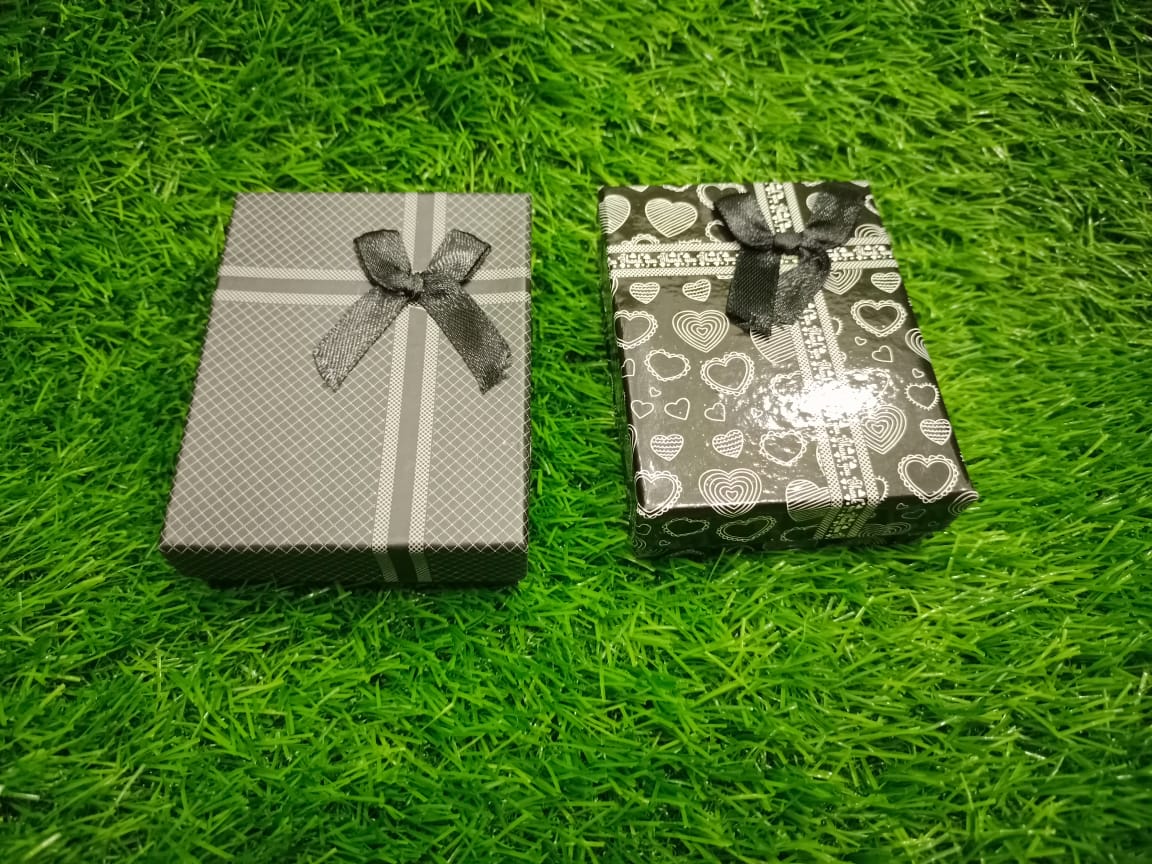 RIBBON PENDANT BOX