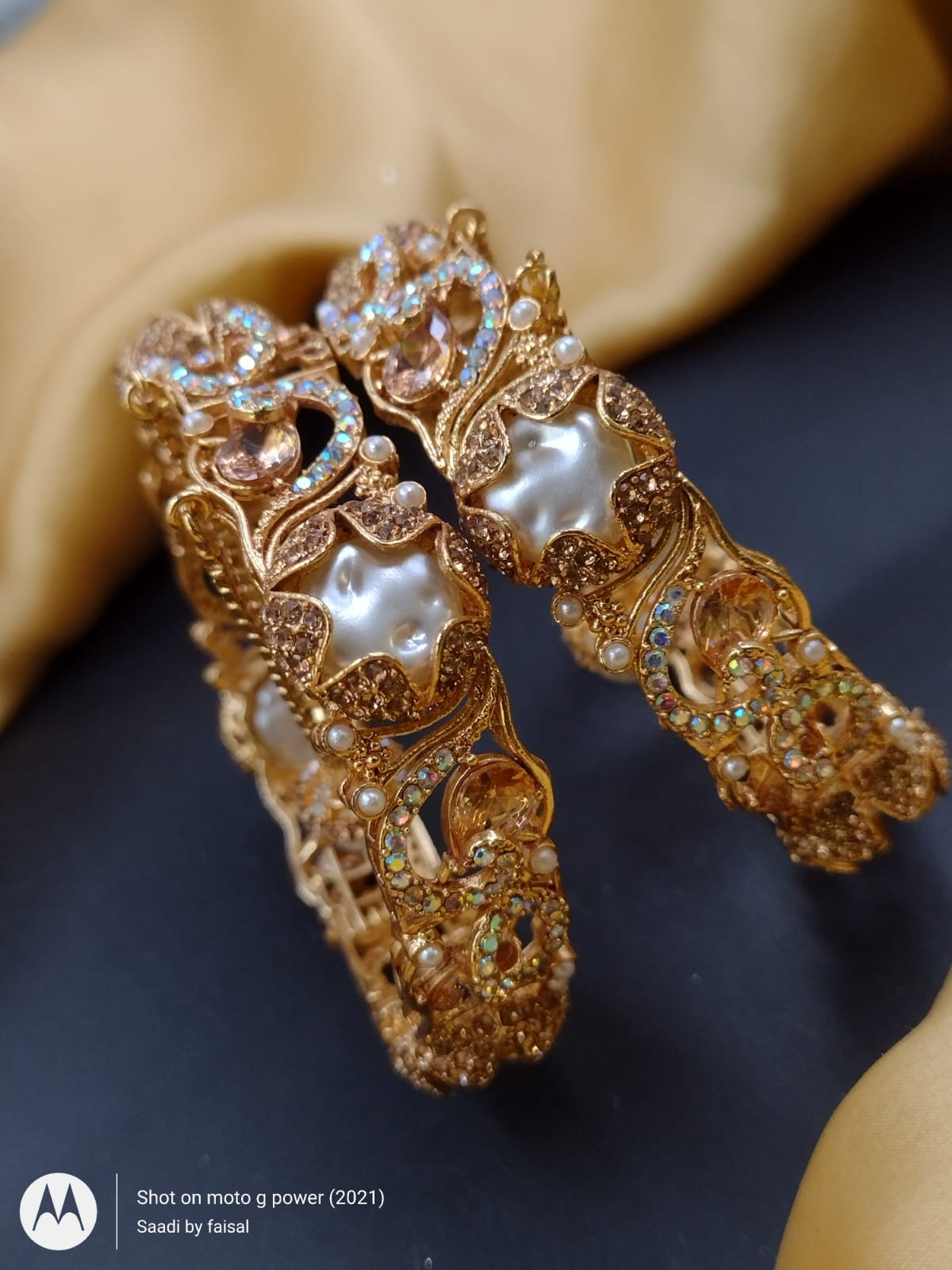 Design Stylish Navratn Mother pal Bangle Openable
