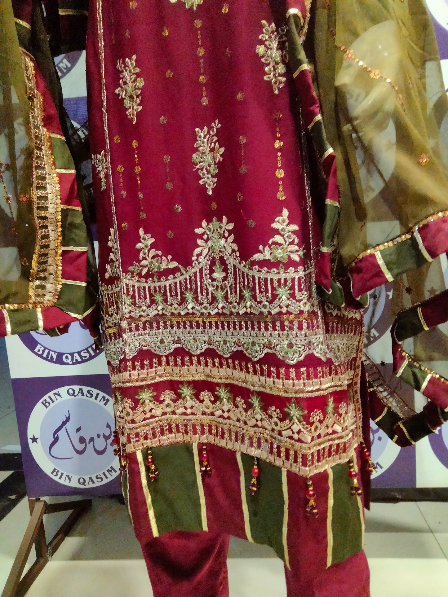 Asim Jofa Stitching