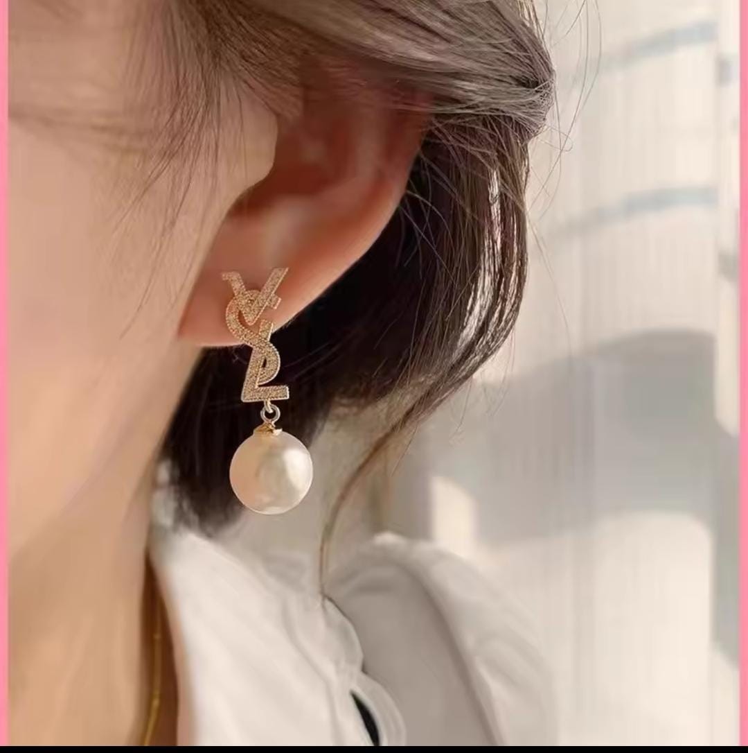 Earring