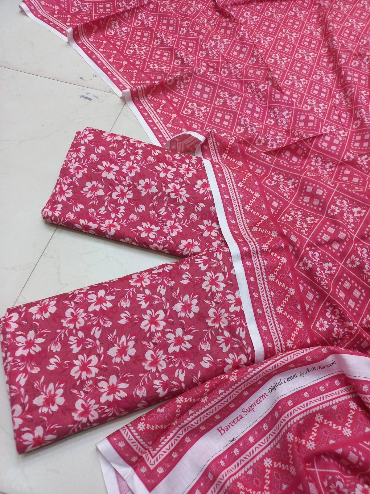 Bareeze Lawn 3 Pcs Printed