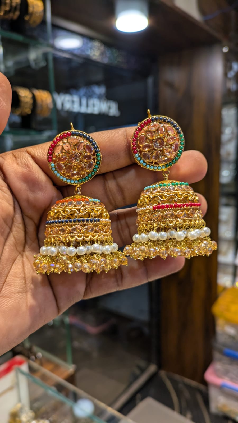 Designer Noratan Jumki