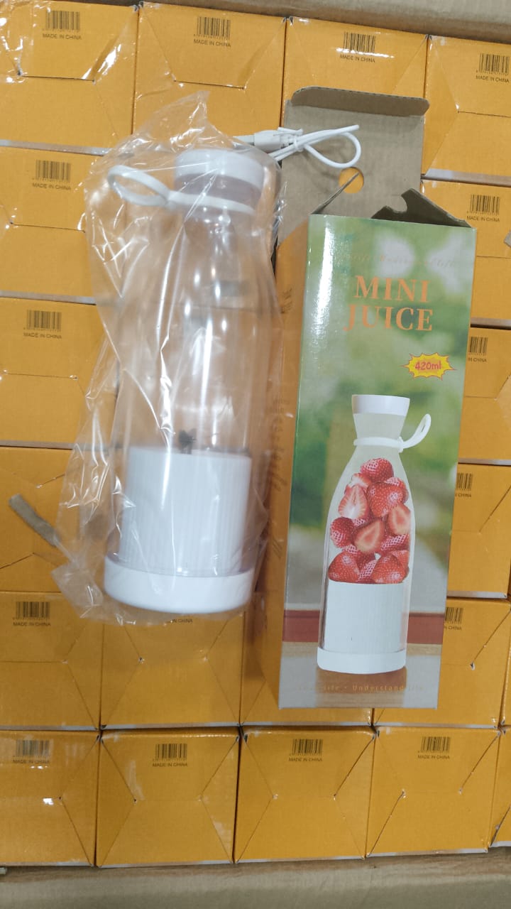 Mini juicer