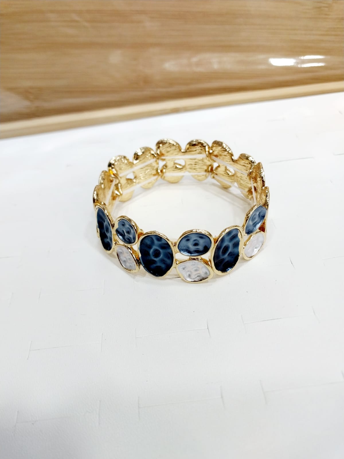 Stretchable Bangles
