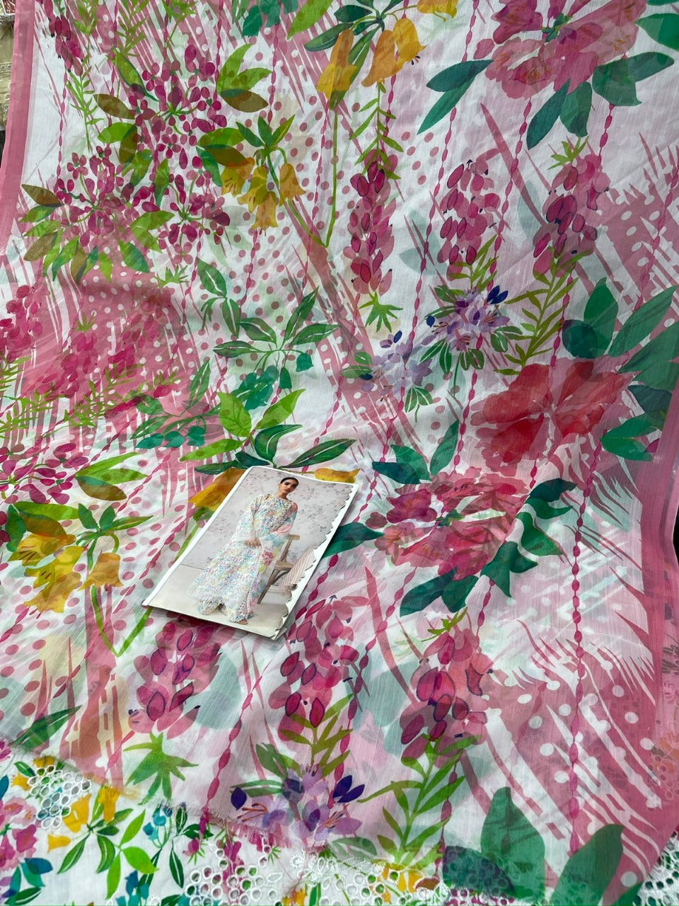 AFROZEH LAWN COLLECTION