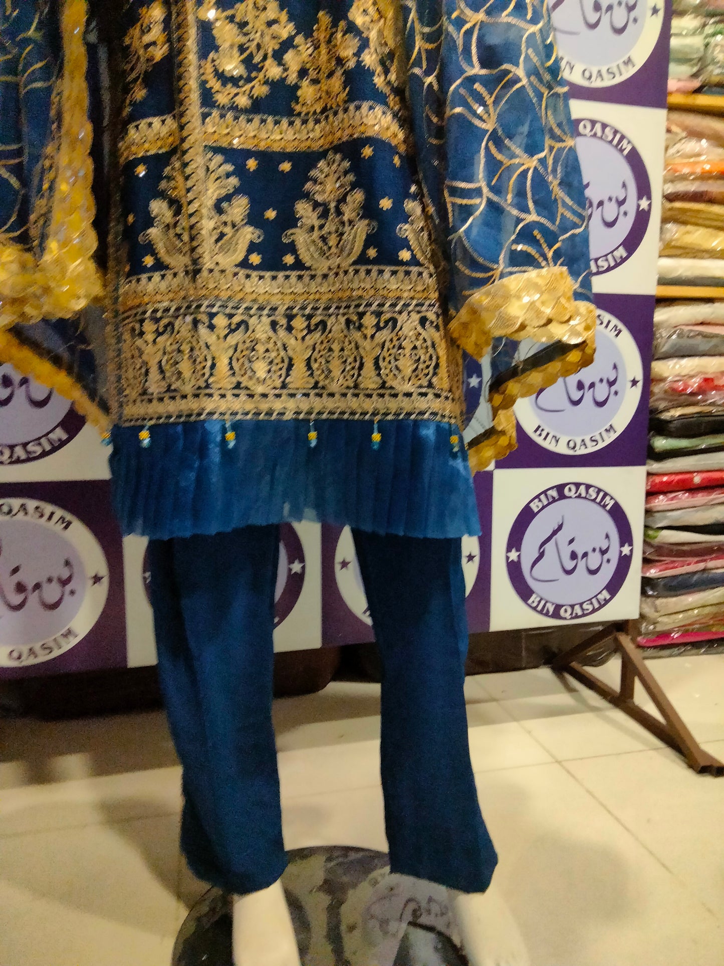 Asim Jofa Stitching