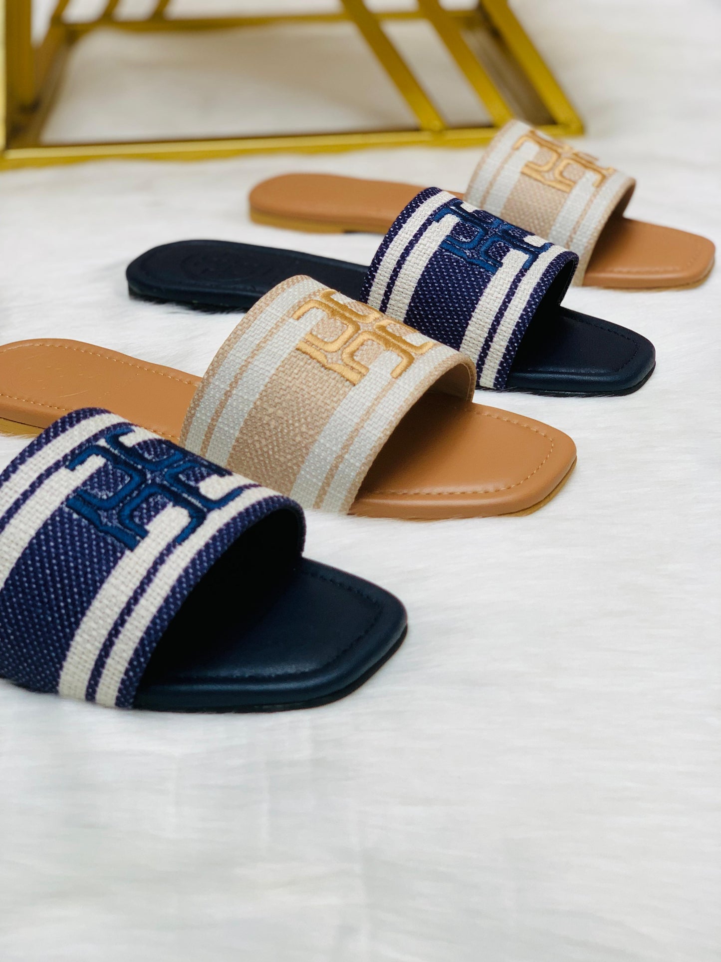 Tory Burch Embroidery Flat Slipper
