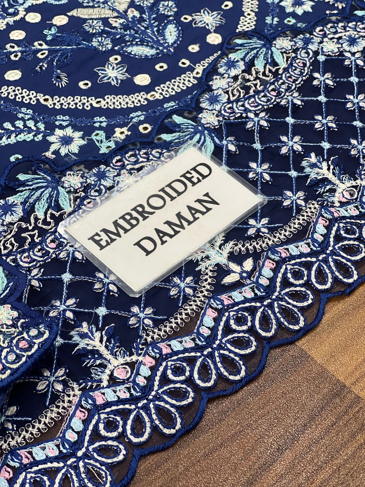 QALAMKAR LAWN COLLECTION
