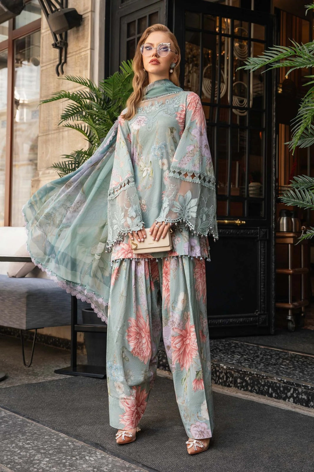 Maria-B Mprint Lawn Stitching