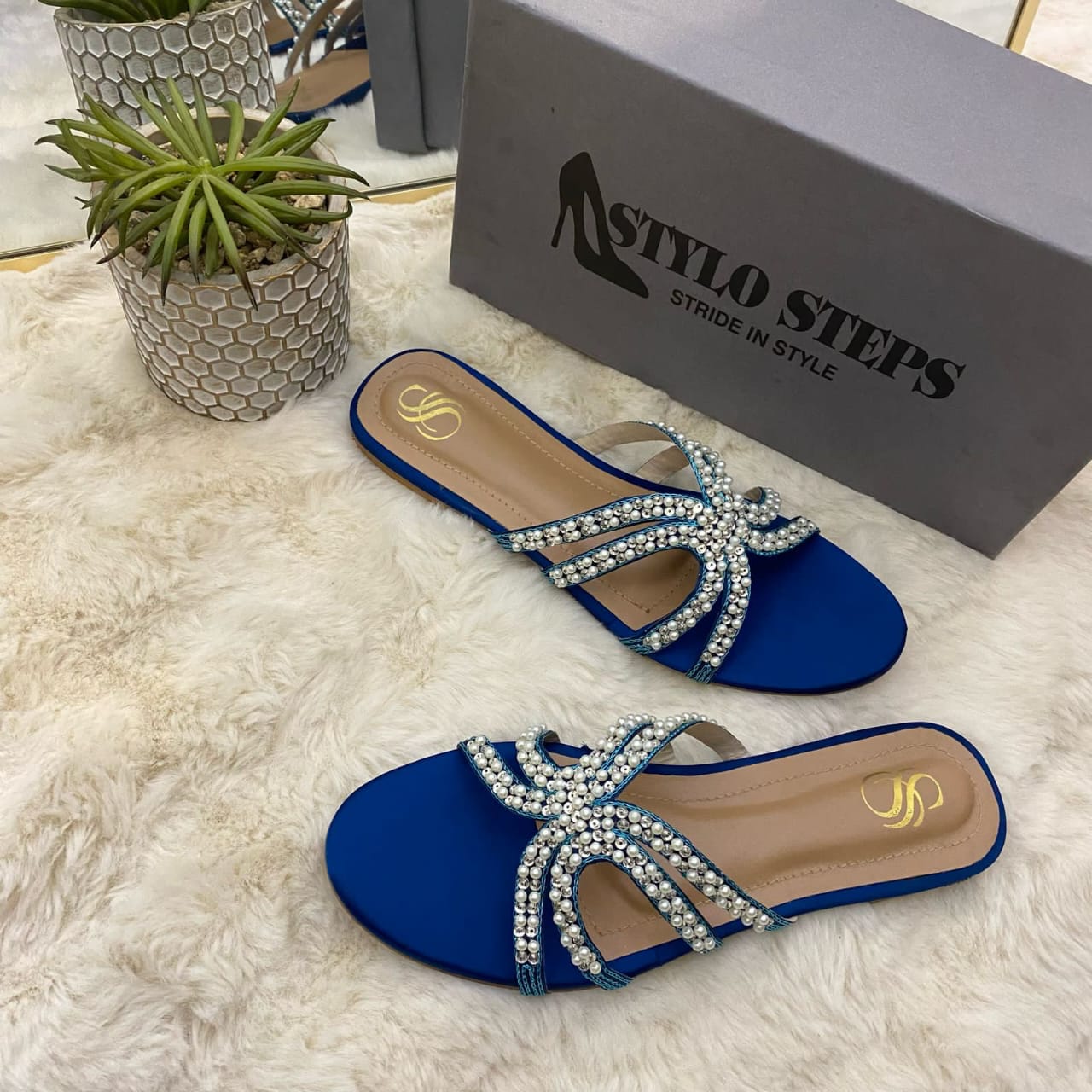 Pearl Elegance Flats