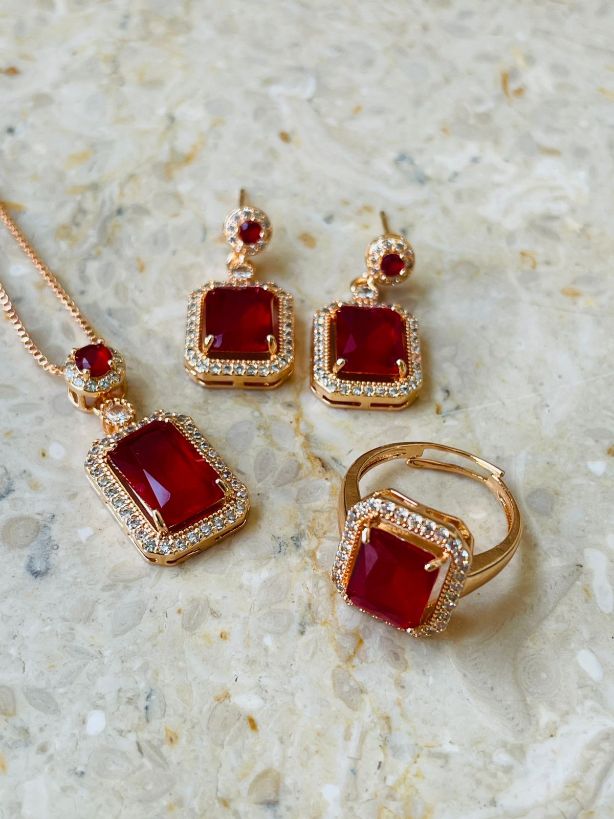 Earing Set