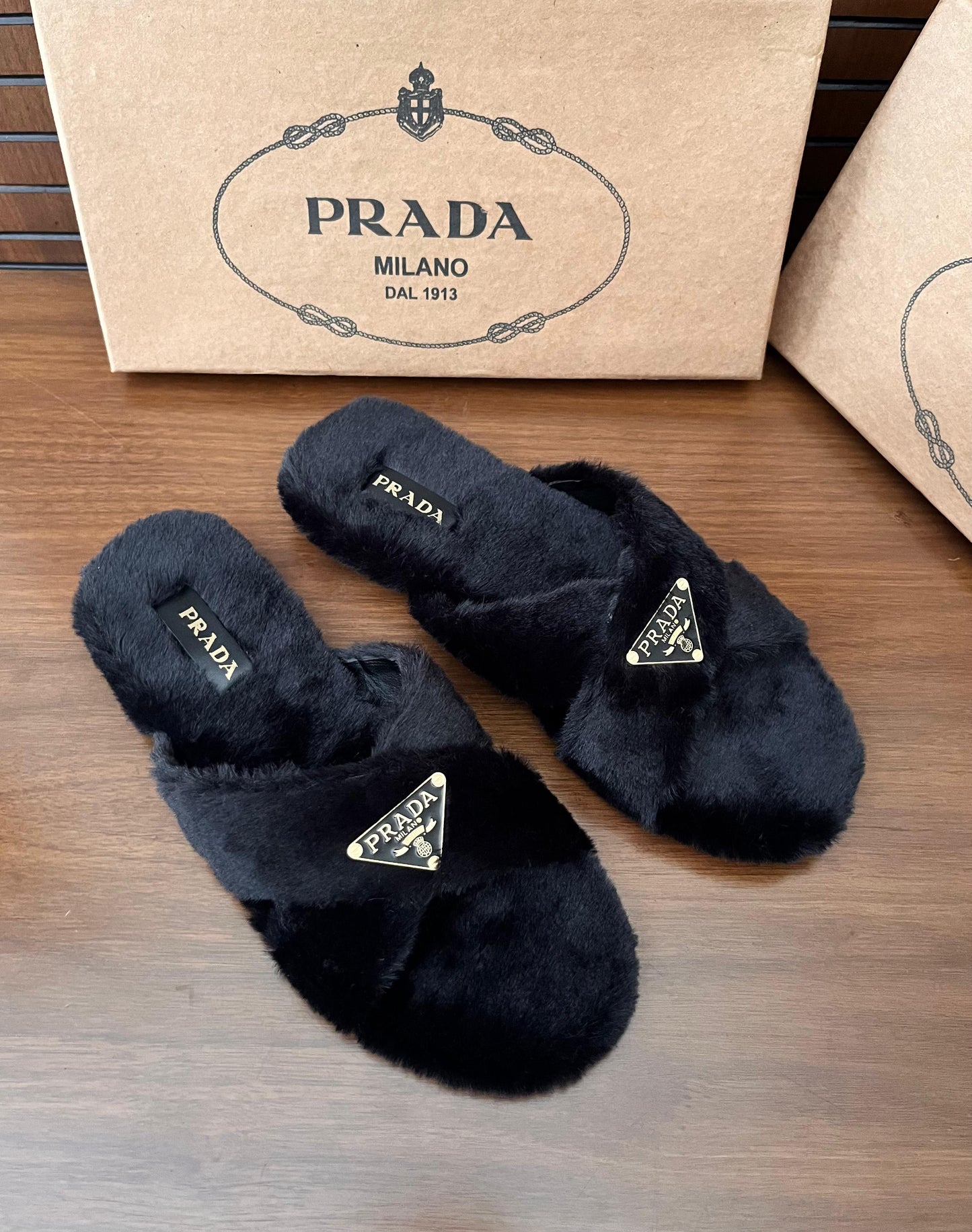 Slipper