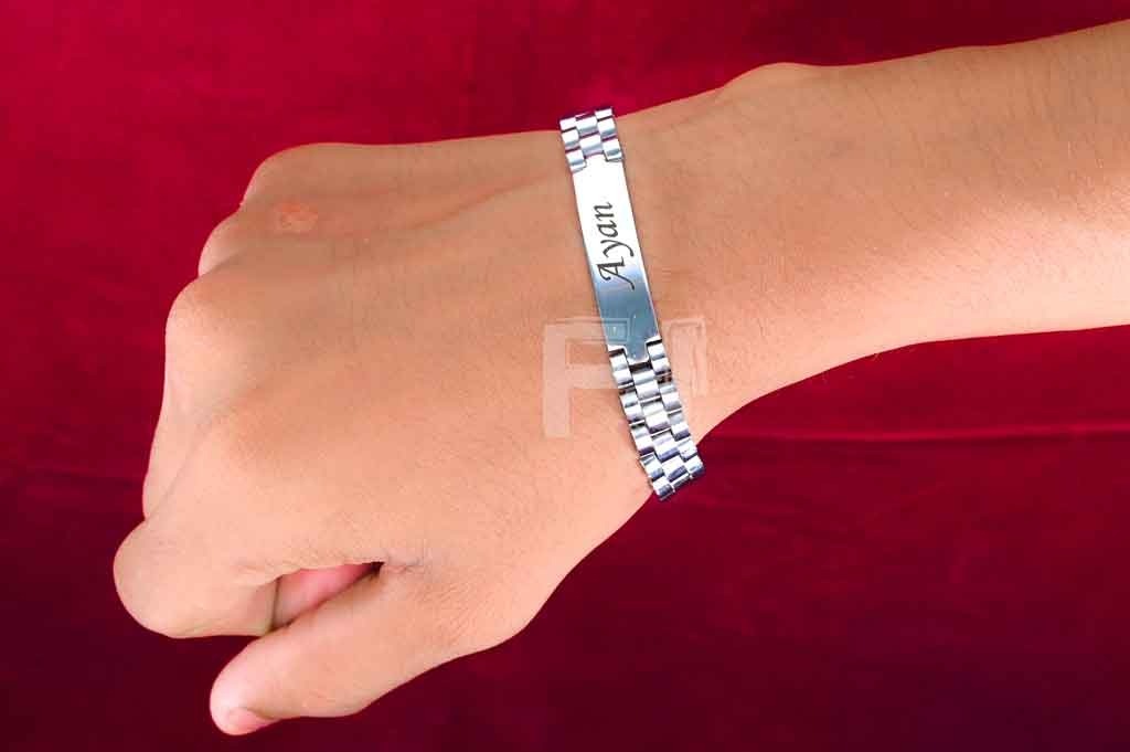 Bracelet