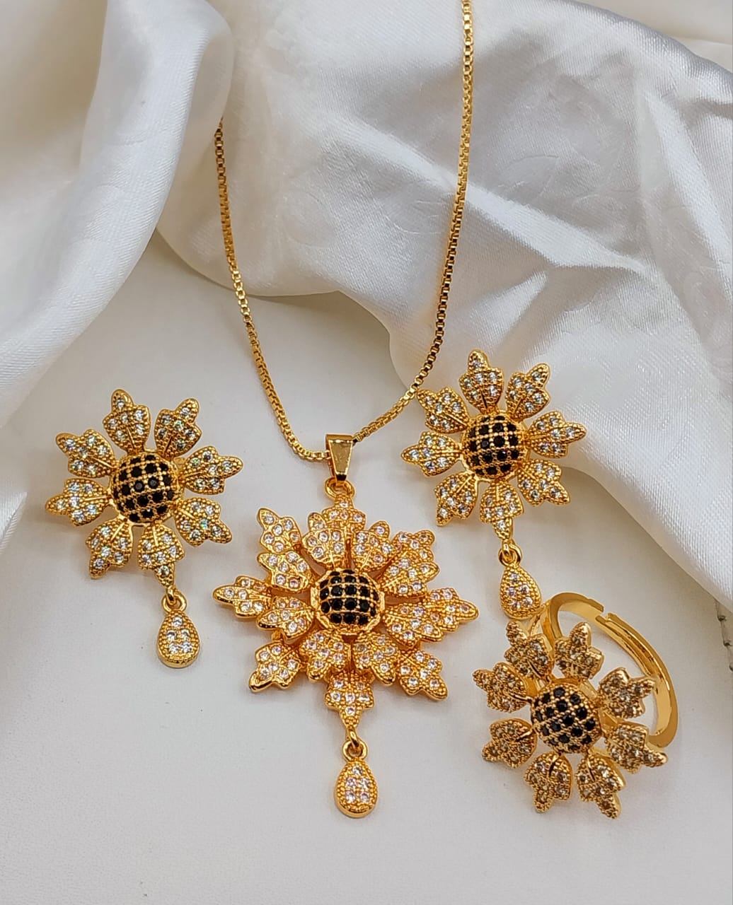 Locket Set
