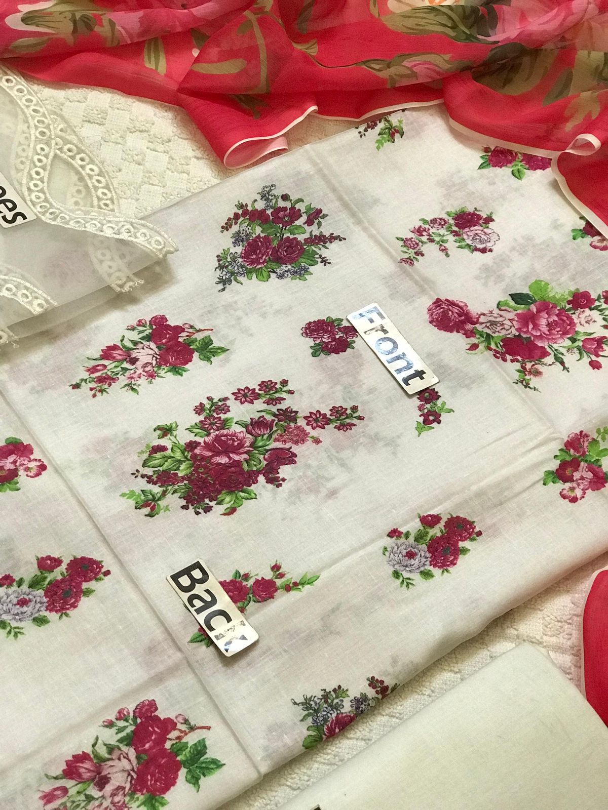 Iznik Lawn Collection