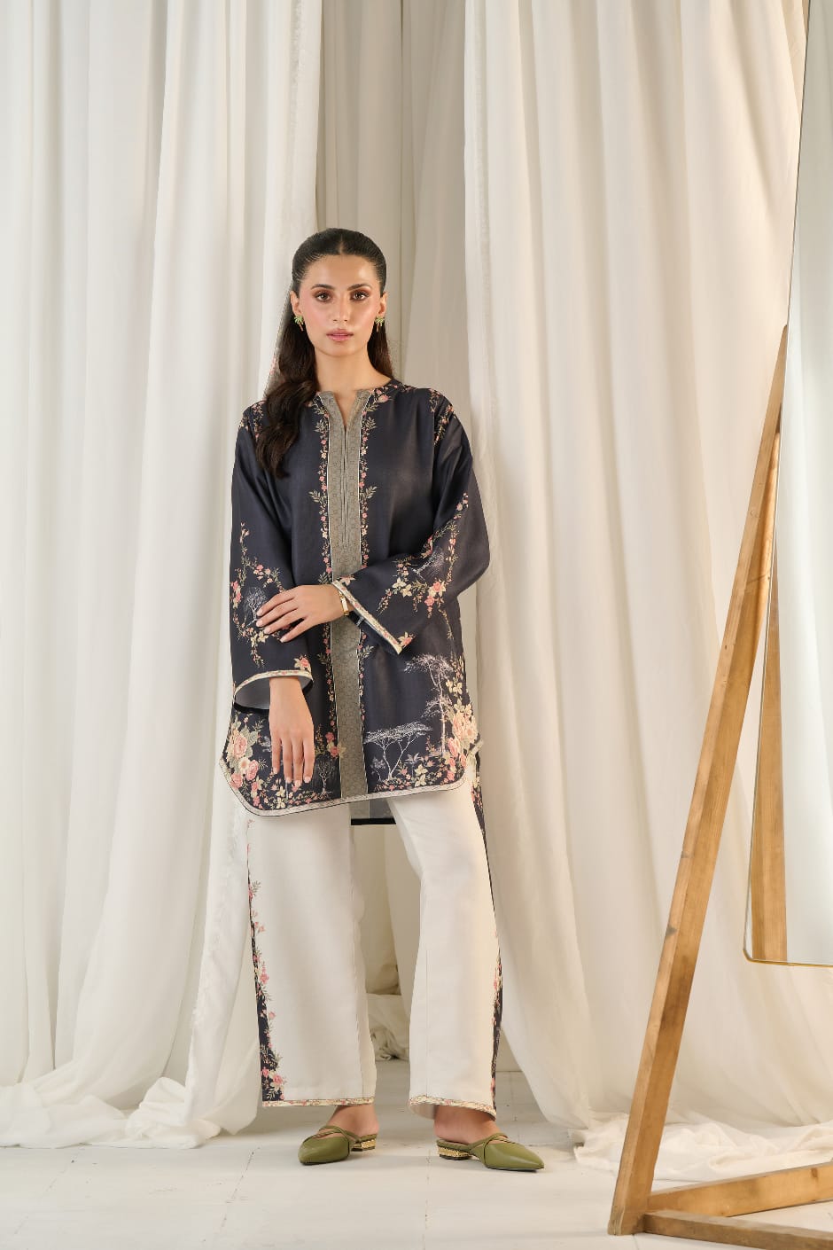 Asifa Nabeel & LULUSAR