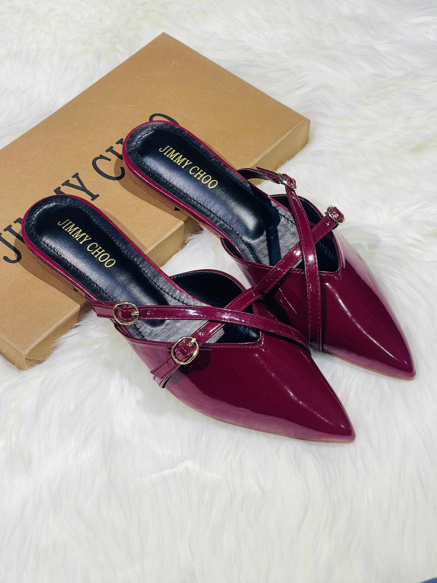 JIMMY CHOO FLATS
