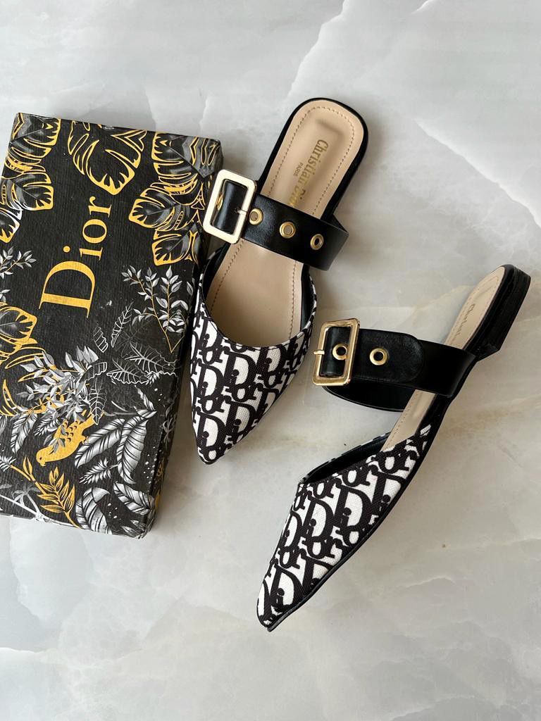 Dior pumps