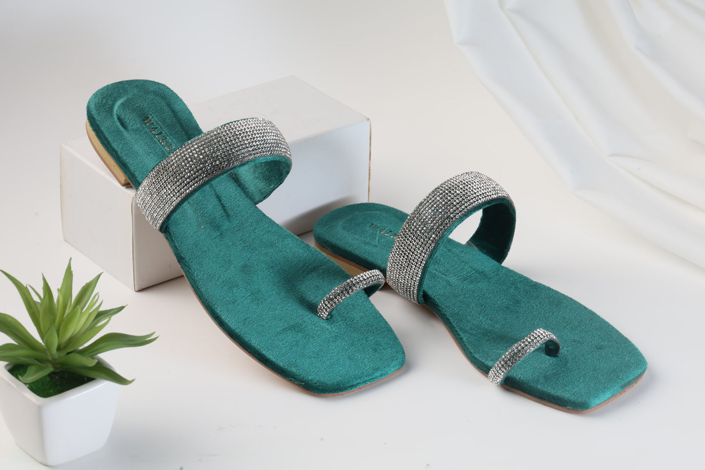 WALKBROS SLIPPER