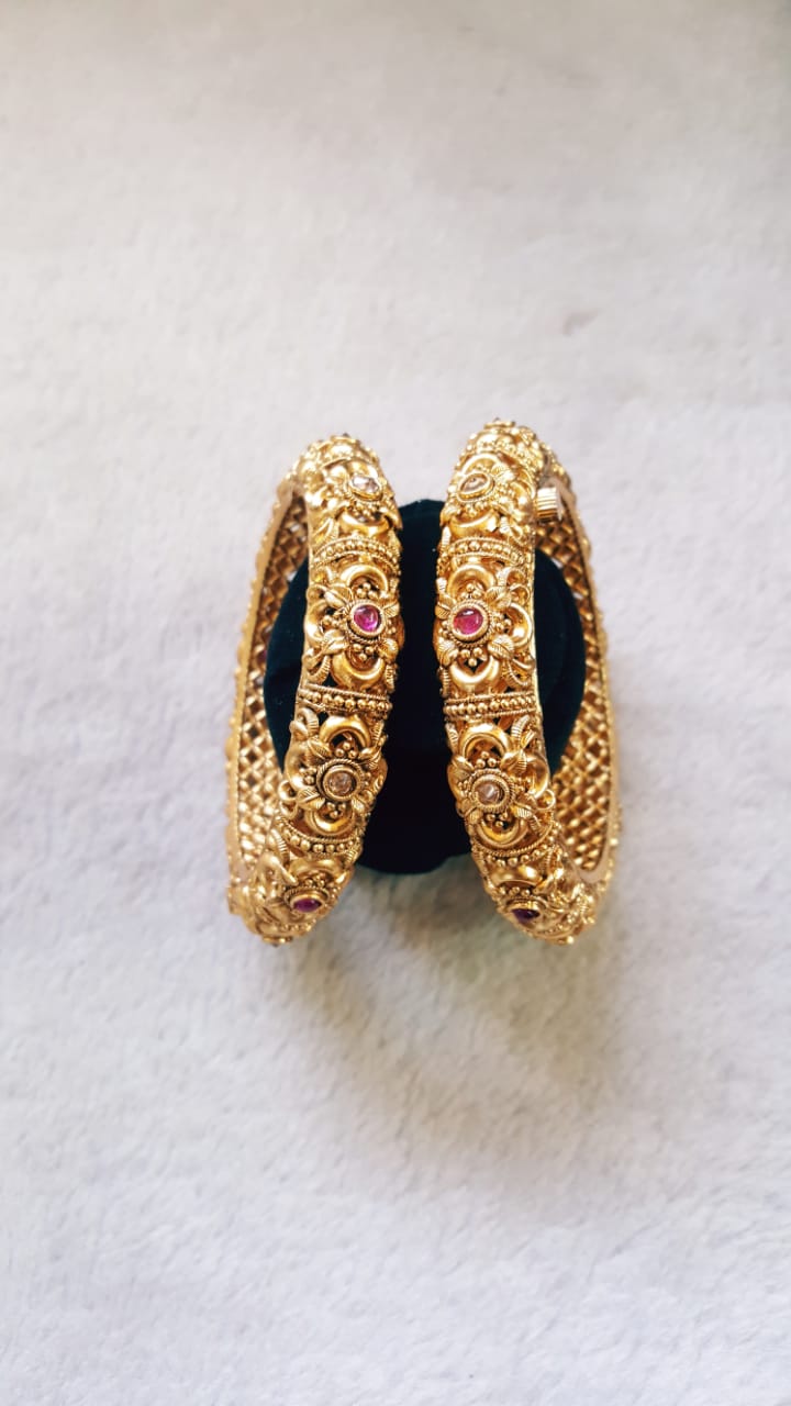 Bangles