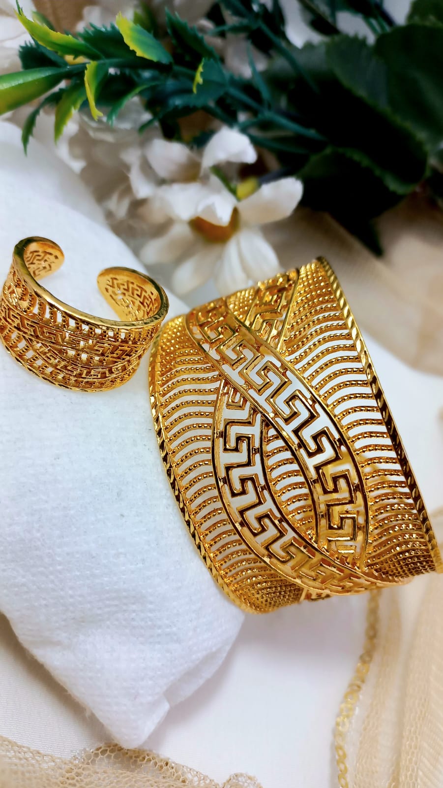 Bangles