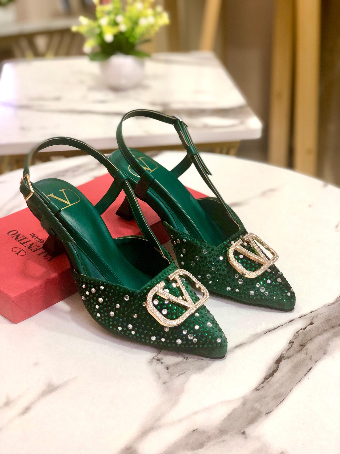 Valentino Heel