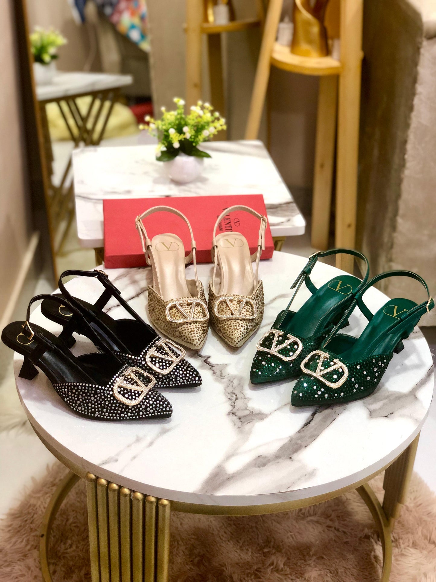 Valentino Heel