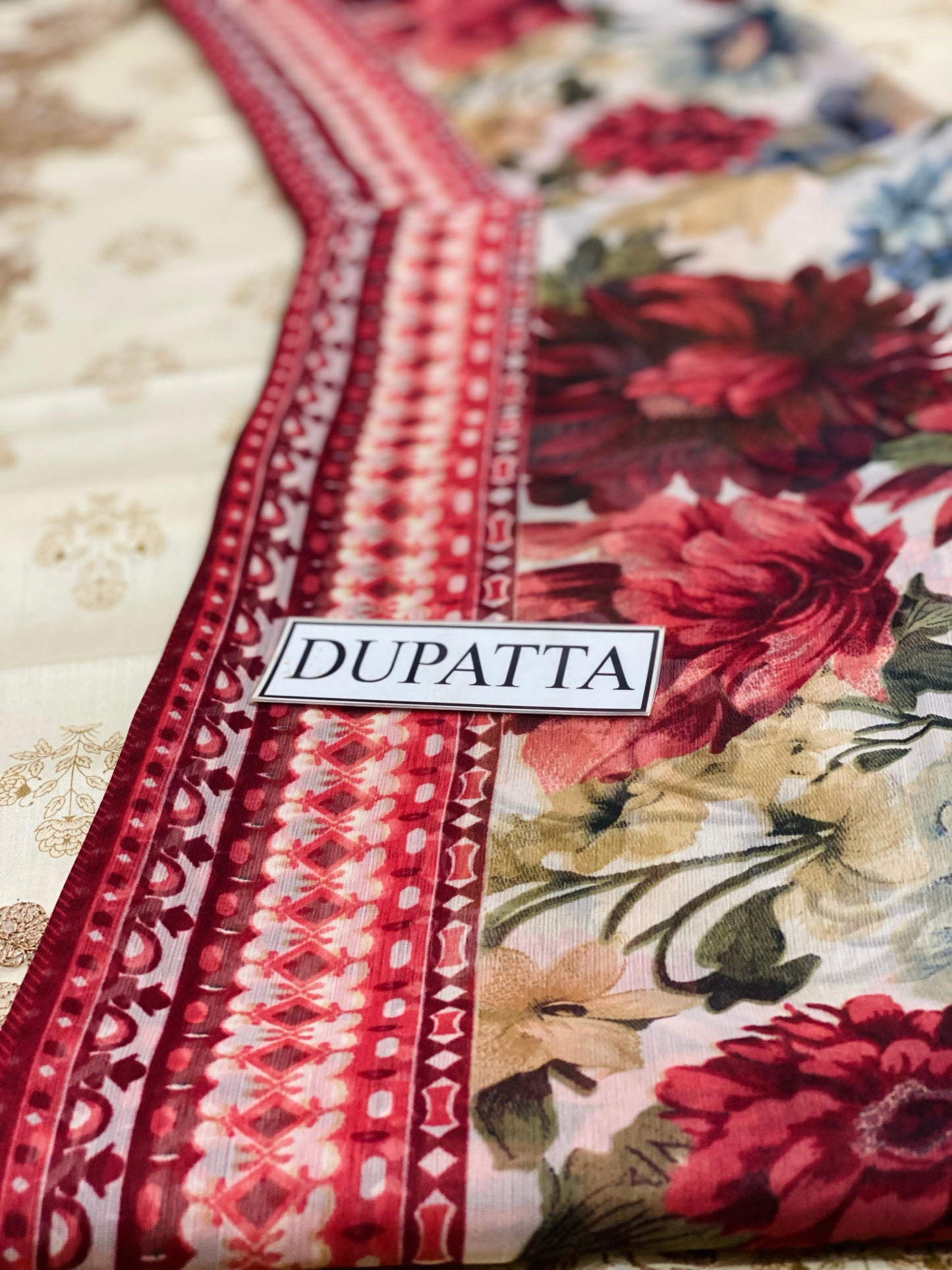 Zainab Chottani LAWN COLLECTION