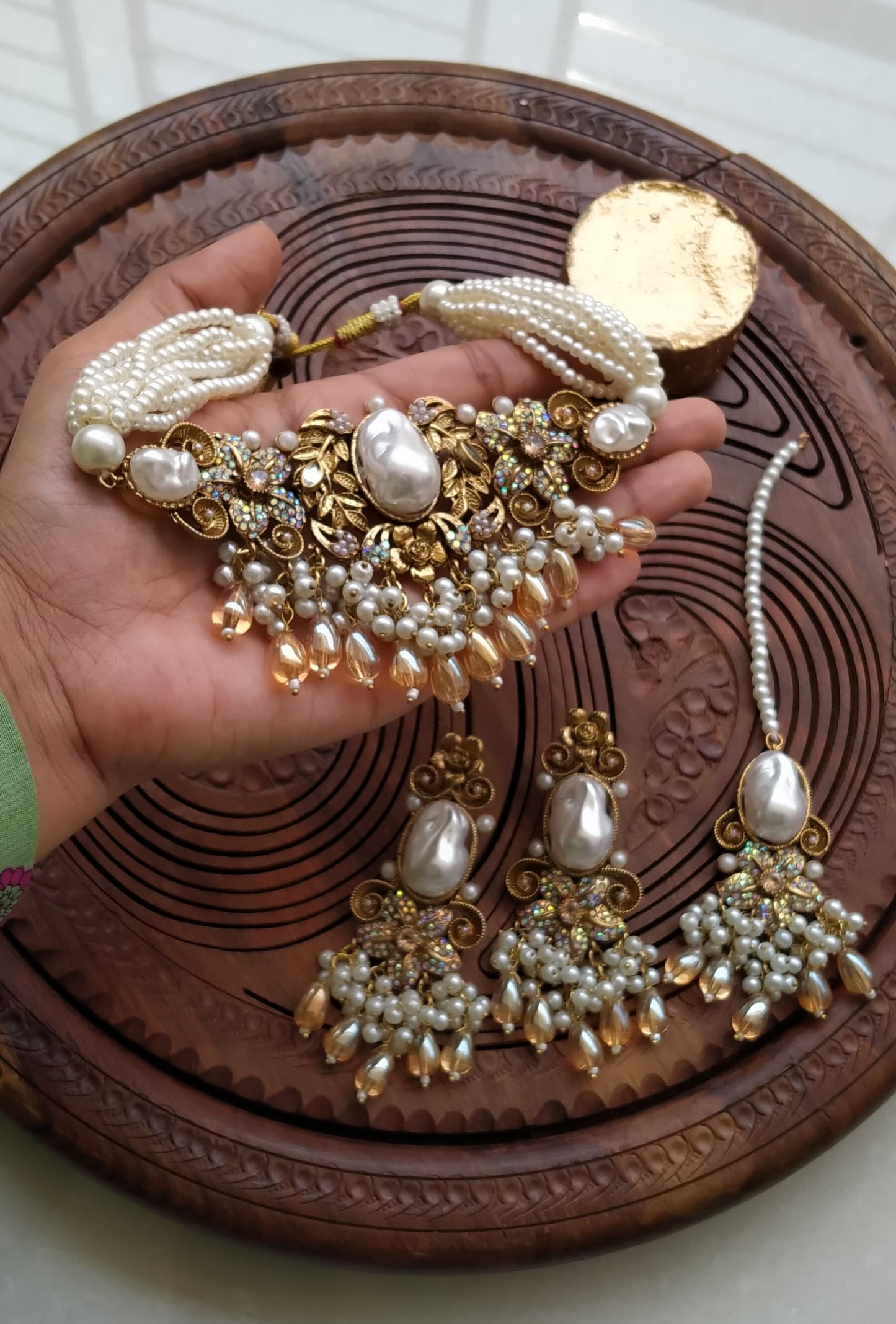 Necklace Set