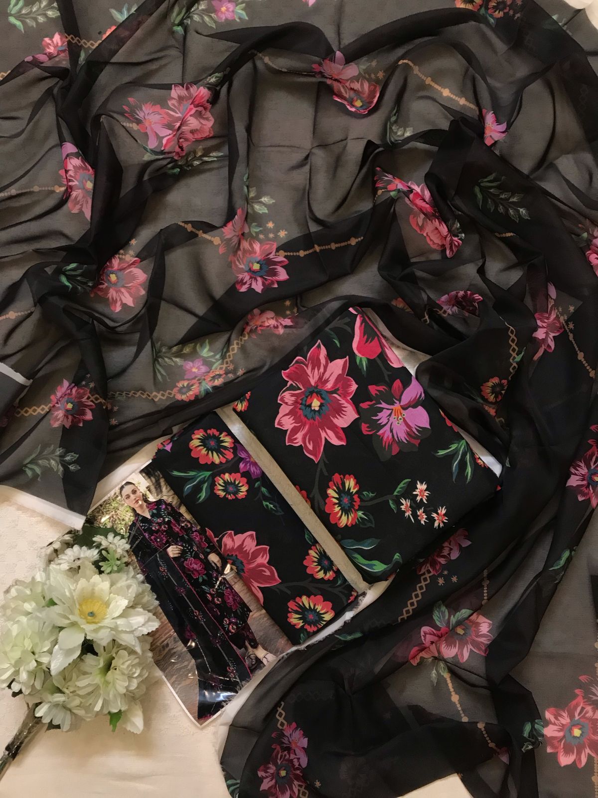 BAROQUE DIGITAL LAWN