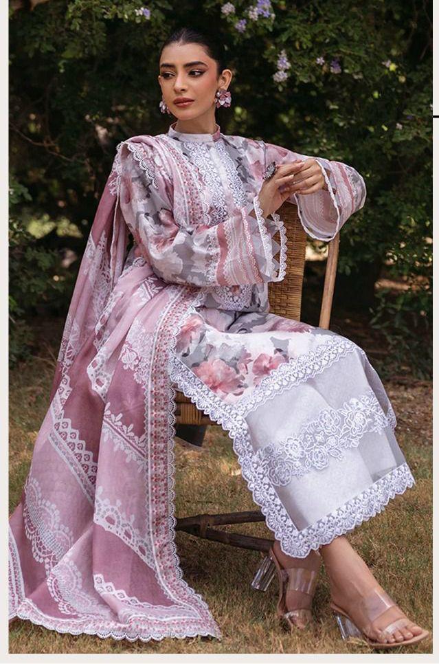 Zainab Chottani