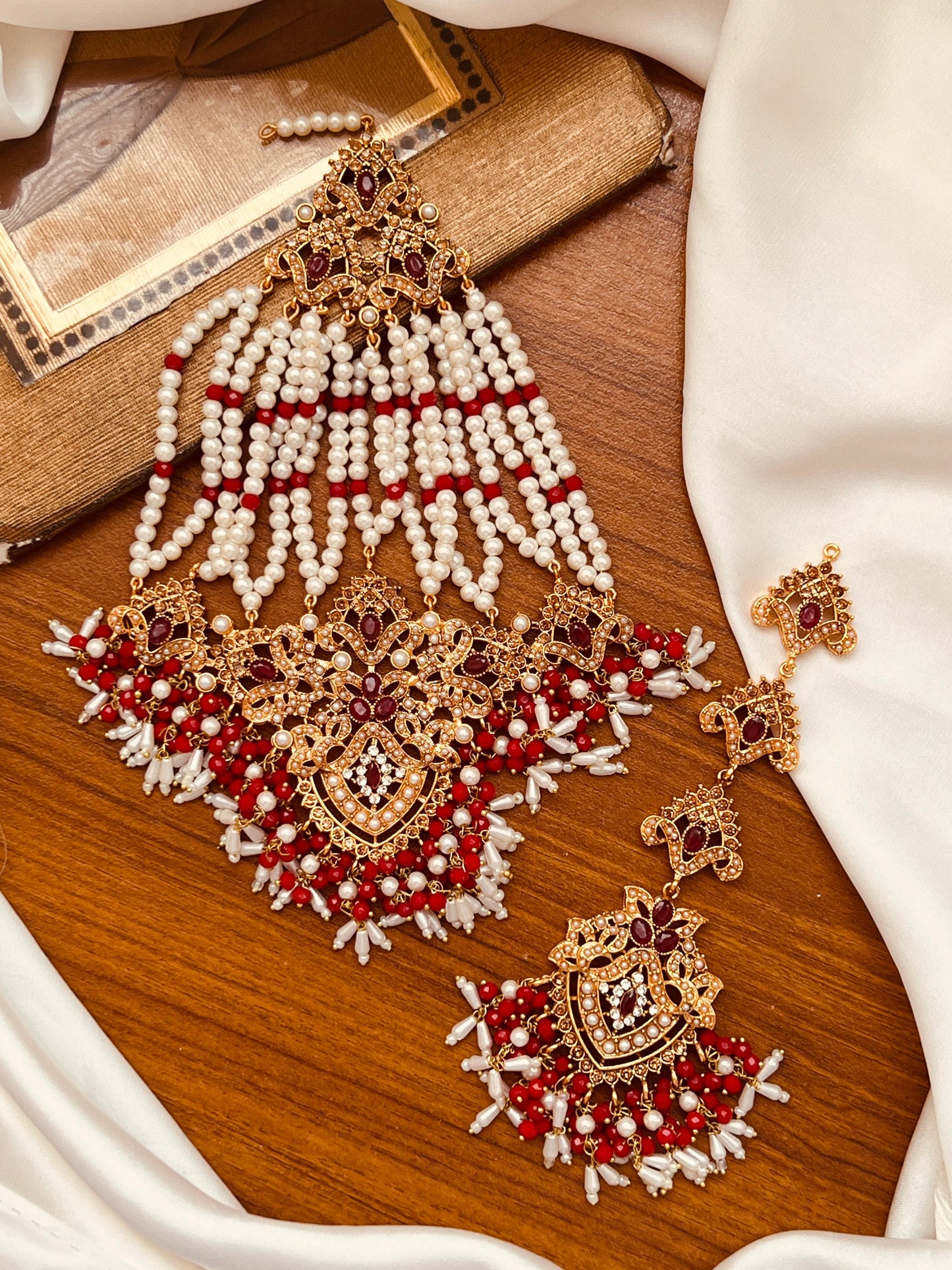 Necklace Set